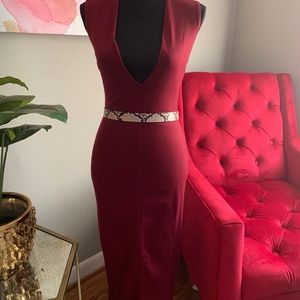 Burgundy bodycon dress